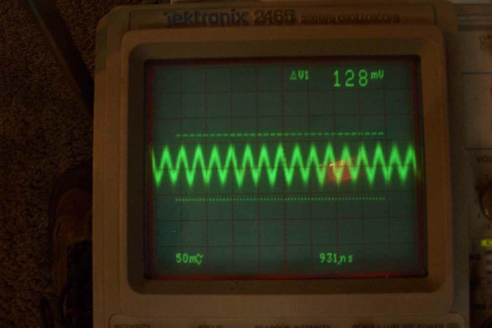 Just to check, I looked at the antenna through the filter with the scope, fig 5 shows we have about 125 mv peak to peak of RF still getting through the filter.