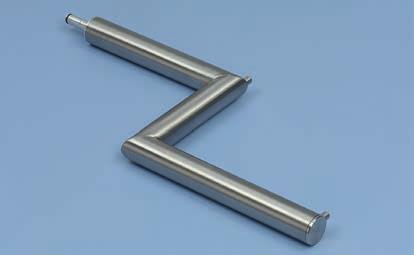 Load cap. Length 25 Ø 20 400 73.2440.21 FRONT ARM SLOPING Diagonal pin with seven Ø5 mm studs for clothes hangers.