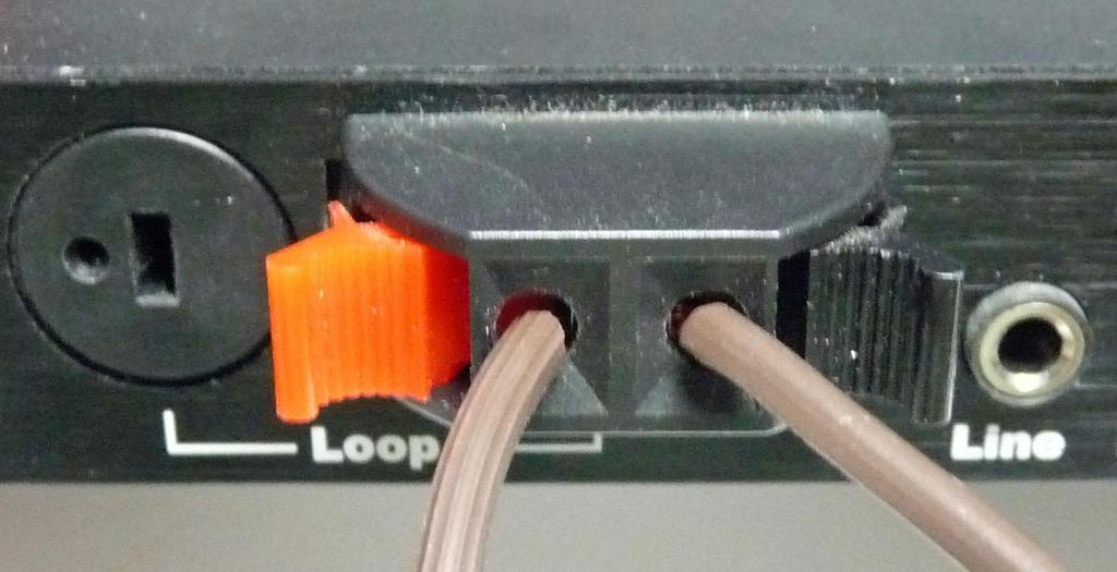 Room loop wire properly installed in the Univox DLS-50 Loop wires