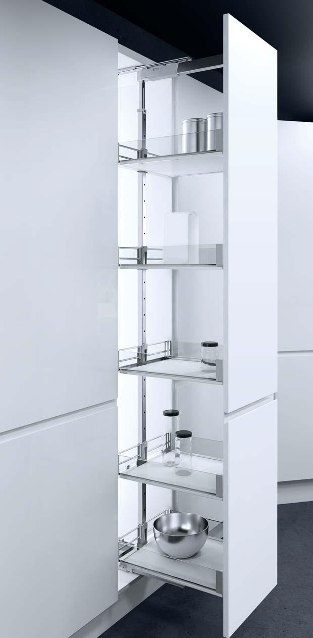 TALL CABINET HSA The elegant design of this full pull-out larder provides an easy access to all your baskets.