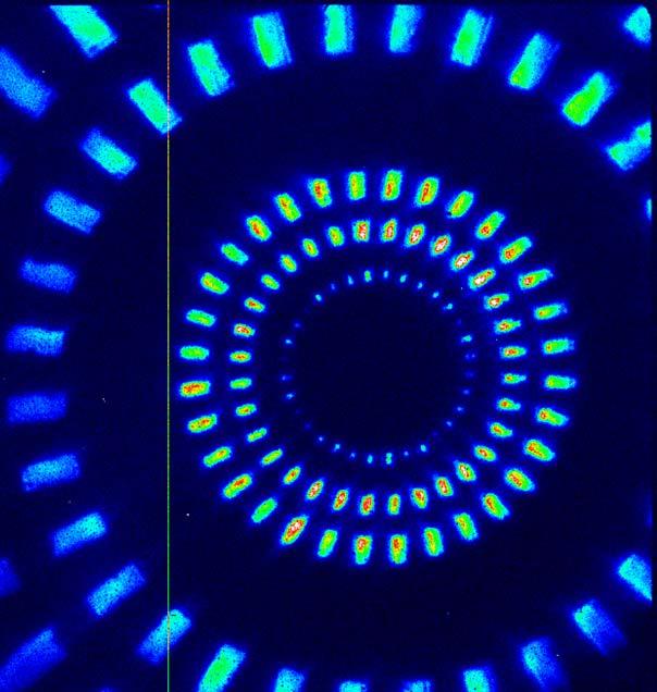46.9 nm image of a test pattern Circular test pattern 100 nm 10 sec exposure (10