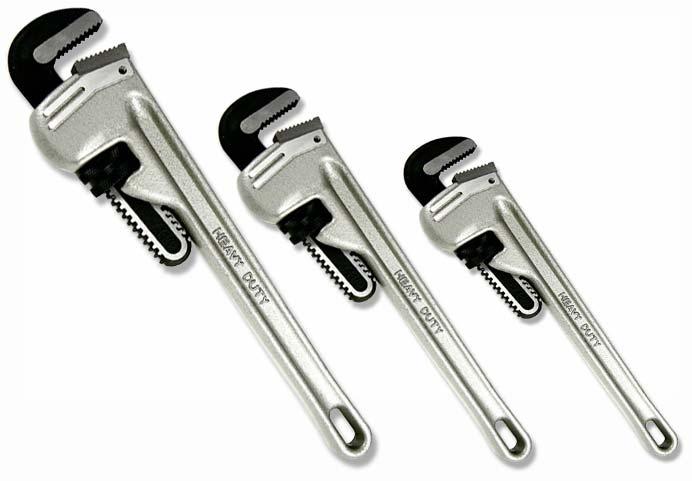 ALUMINUM PIPE WRENCHES Aluminum pipe wrenches are lightweight, easy to handle, and will do the same job that steel pipe wrenches do, but with half the effort.