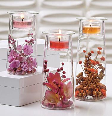 WHY OUR TEALIGHTS ARE THE BEST Just the right amount of fragrance and an even flicker to last the night. Universal Tealight Candles are offered in all of our signature scents!