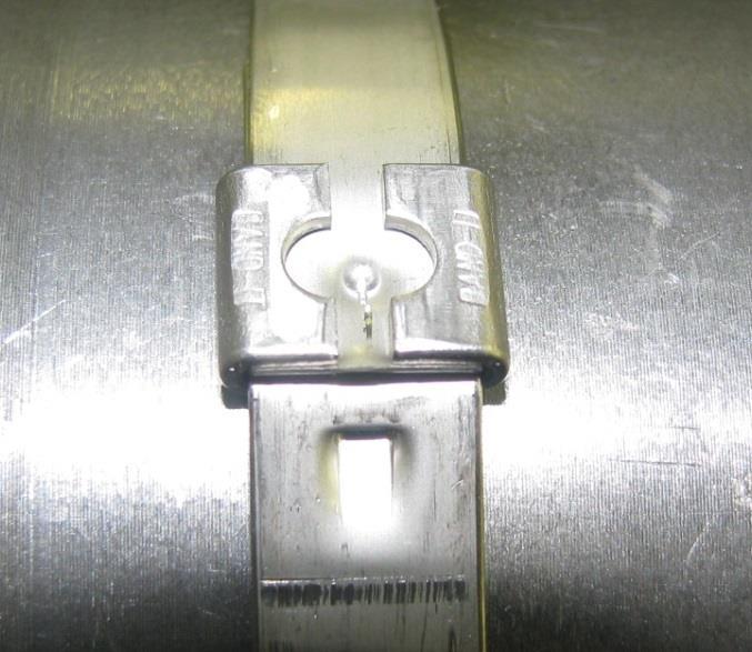 Tie / Clamp Inspection The IT6000-C forms a locking dimple into the Tie-Lok tie with the punch and cuts the remaining tail.