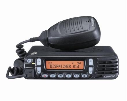 TK-5720 / 5820 VHF/UHF FM Analog & P25 Digital Mobile Radios STANDARD All 5X20 series mobiles include: Standard Microphone (KMC-35) Mounting Bracket DC Cable (KCT-23M) Blade Fuse Instruction Manual