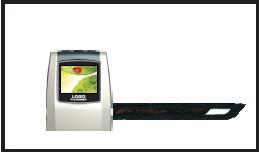(4) 4. Insert the negative holder into the slot on the right side of the Virtuoso Film Scanner as shown.