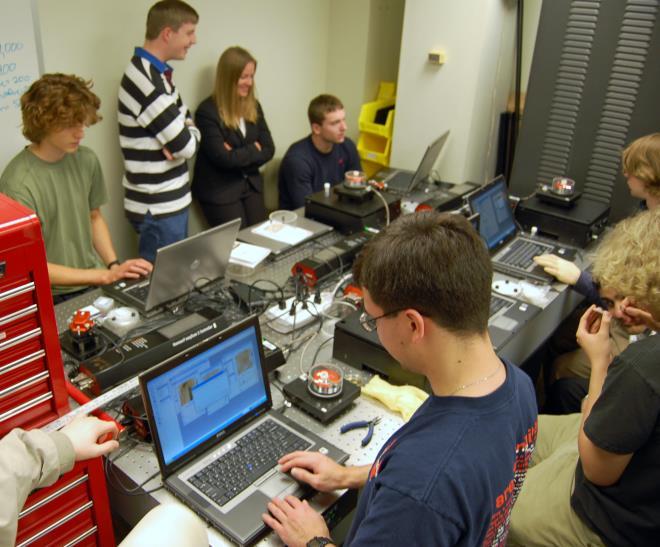 How: AFM and STM in the Lab University of Virginia Three