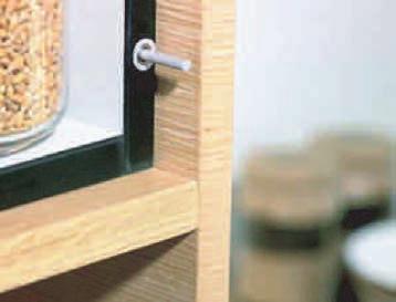 Door damping system Information Opening by gentle push the front No handle is necessary to