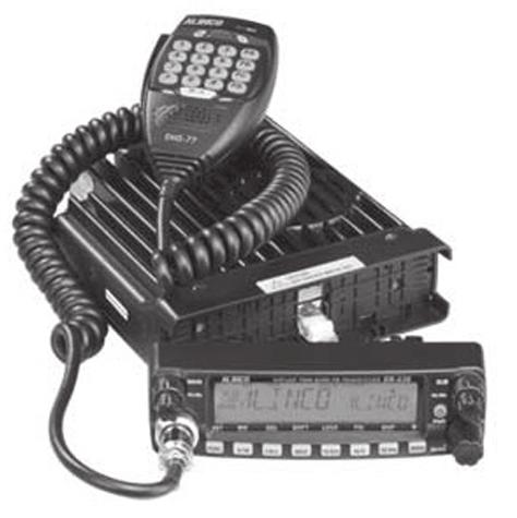 95 DR-638T The Alinco DR-638T is a dual-band VHF/UHF commercial transceiver with full duplex and crossband r e p e a t. Transmit is: 136-174 and 400-480 MHz.