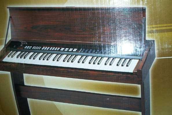 including Drum sounds DIGITAL PIANO 61 Keys with stand