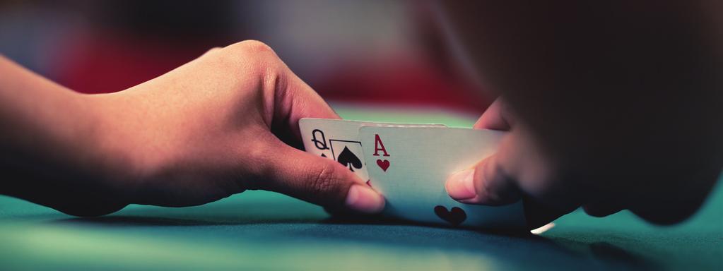 The most valuable card delivers the best game performance. BEE gives you real confidence in the card and every hand dealt. THE DECK THAT STACKS IN YOUR FAVOR On the busiest nights, every hand matters.