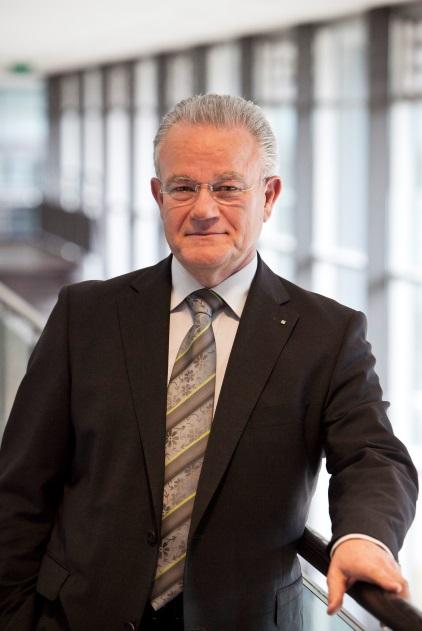 Chair: Hans-Jörg Bullinger (Germany) Hans-Jörg Bullinger was the Director of the Fraunhofer IAO (since its foundation), he is also Professor of Industrial Science and Technology Management at the