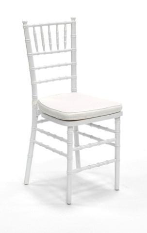 5cm MATERIAL: resin, painting REMARKS: indoor furniture INVENTORY: 350 White Chair