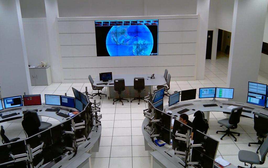 A new operations center in Toulouse, France PAGE 5 Operational 24/7 ISO 9001 certified 30 000 platforms tracked 3M of msg processed per day 500 Tb of