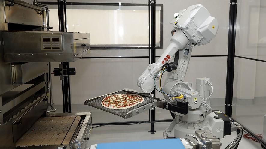 Robot! Robot! Intelligent machines helping to revolutionize pizza industry By Associated Press, adapted by Newsela staff on 09.20.