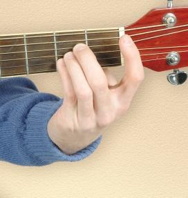 n easy way to learn the -based major barre chord is to first form the major chord using your middle, ring and pinky fingers. or information on the major chord, see page 6.