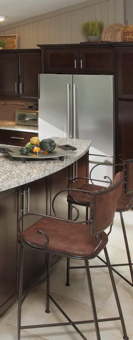 Autumn Maple TIMELESS DESIGN Kitchen trends will come and go, but some things never go out of style.