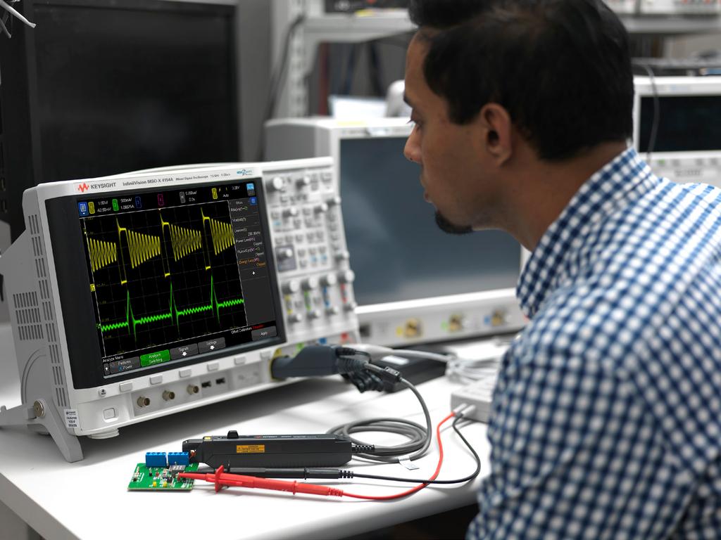 02 Keysight How to Select the Right Current Probe - Application Note Overview Oscilloscope current probes enable oscilloscopes to measure current, extending their use beyond just measuring voltage.