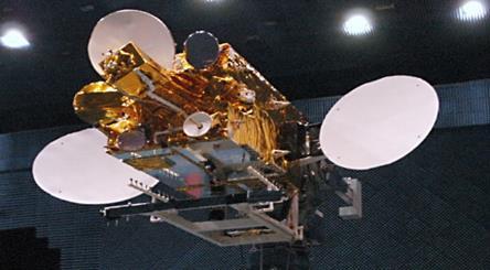 receive antenna Earth sensor Ka-band transmit antenna East