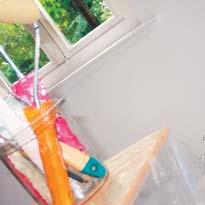 Painting Floor varnish (267) is also part of the water-based Aqua series from AURO.