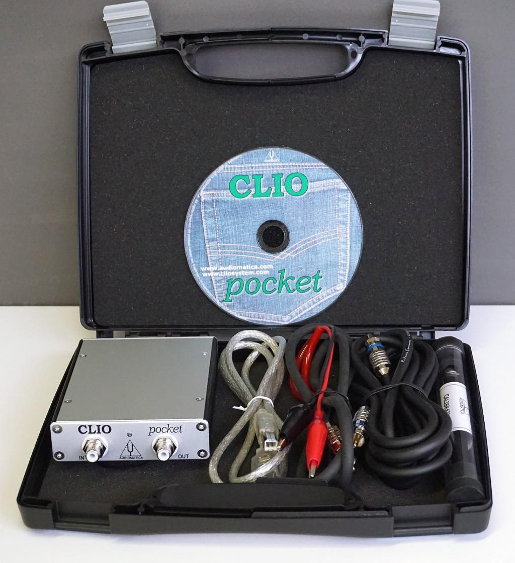 INSIDE THE CLIO POCKET BOX CLIO Pocket is housed in a plastic box: Inside the box you find: The CP-01 Audio Interface The CLIO Pocket CD with software and