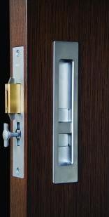 HB690-170MM LENGTH HALLIDAY & BAILLIE CAVITY SLIDING PRIVACY SYSTEM FOR TIMBER SLIDERS Privatise a room with the Halliday & Baillie Privacy System Very discrete emergency release mechanism This