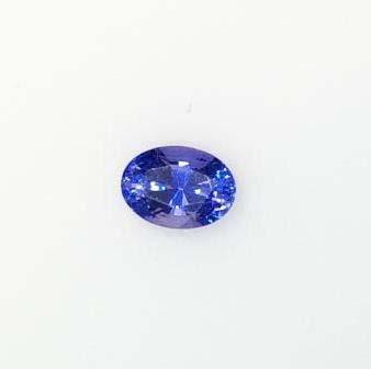 82 mm and it weights just over a quarter carat at.28 ct Price $219 Sapphire Sri Lanka. Multi-facet Mixed Cut Oval.