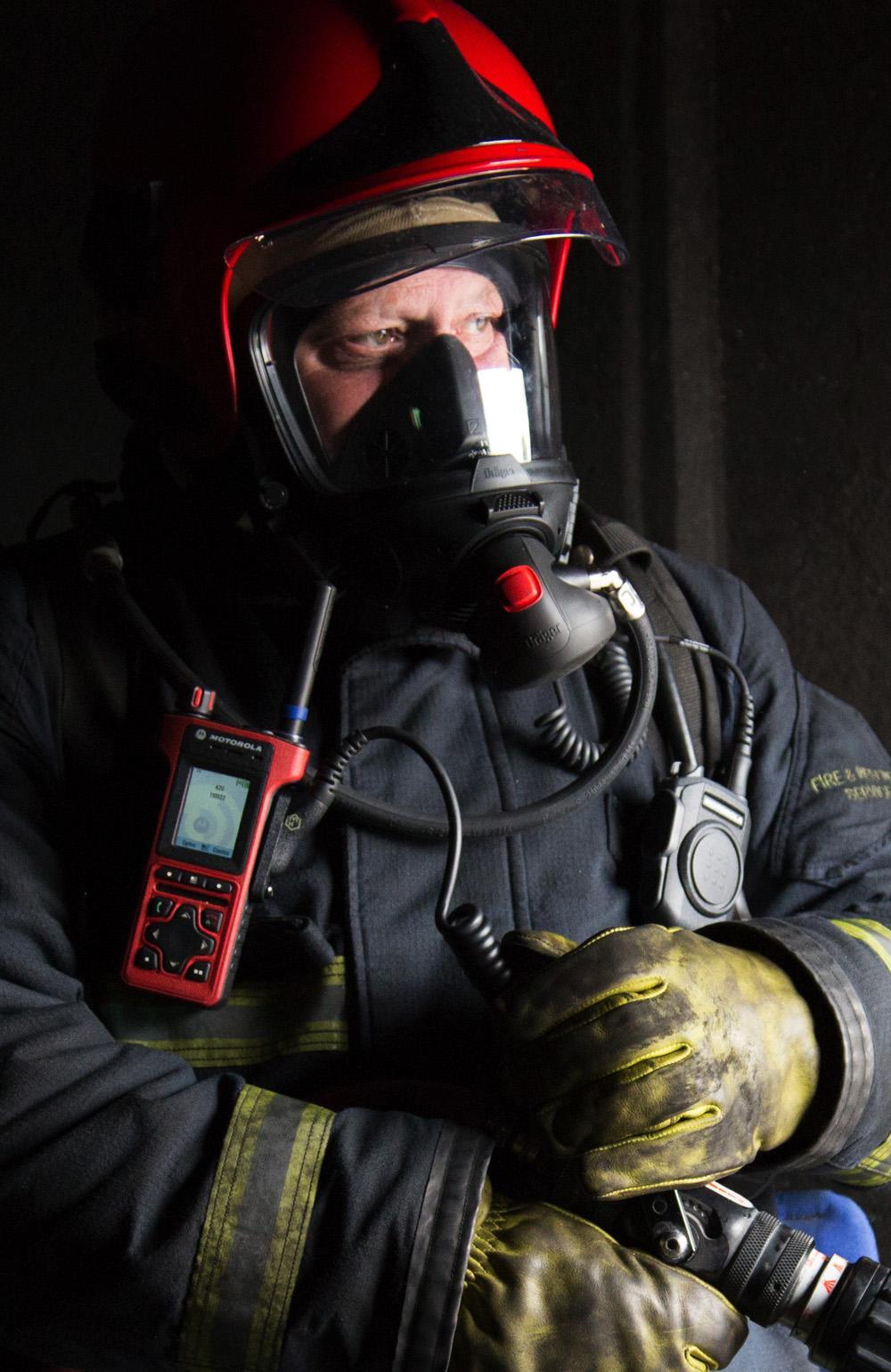 FIRE ACCESSORIES ACTIVE NOISE CANCELLING RSM Communicate in the most demanding Fire Ground environments.