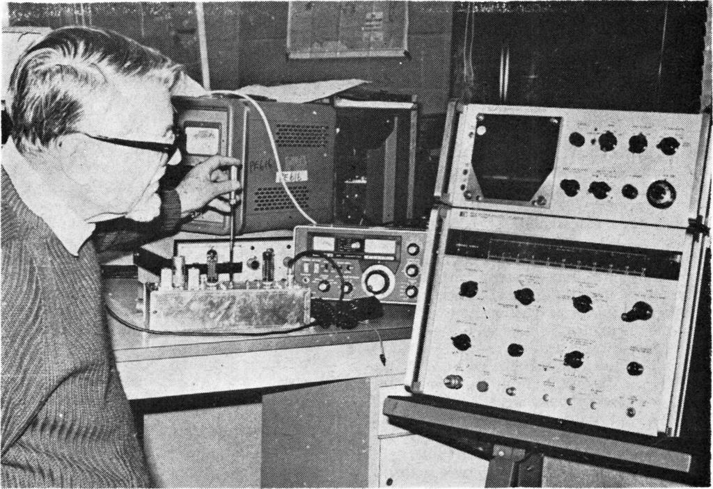 Volume XXXII THE SHORT WAVE MAGAZINE 79 A spectrum analyser in use to set up the Drive Unit for the G3DAH Four -Metre Transverter. Table of Values Fig. 3.