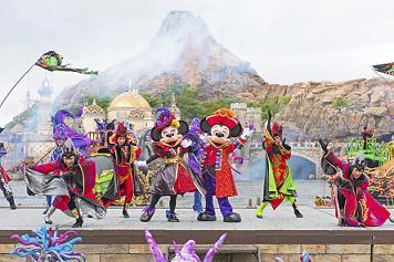 September 11 October 31, 2018 Special Event and Tokyo DisneySea Disney s Halloween Experience a Disney s Halloween unique to each Park. Guests can look forward to a new theme for 2018.