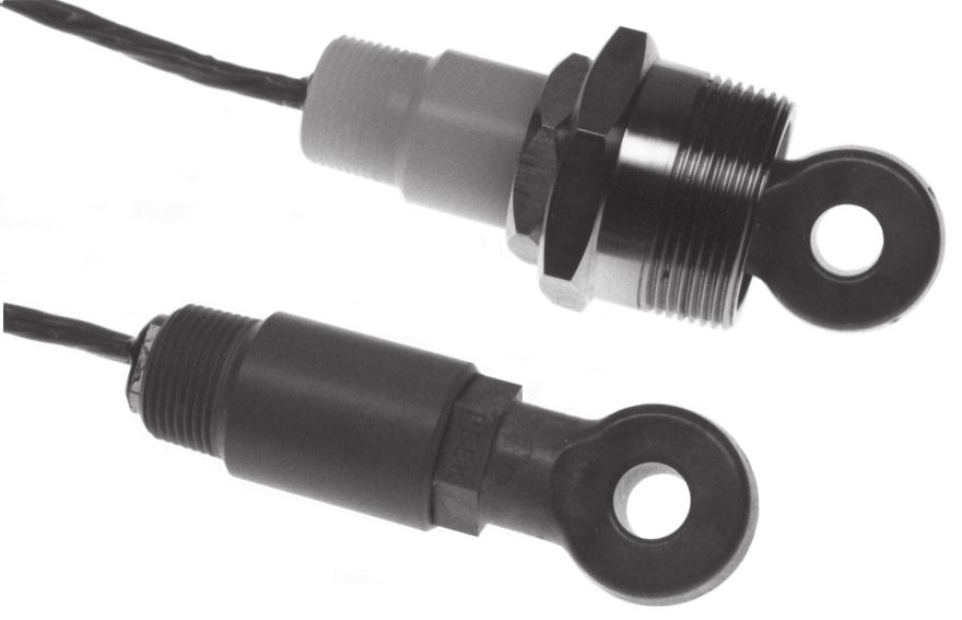 This sensor assembly differs from the low pressure version by the size of the insertion rod and addition of a retraction chamber.