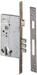 Nickel Plated satin steel faceplate and striker. Zinc plated steel case. Reversible nickel plated latch. Nickel plated steel deadbolt.