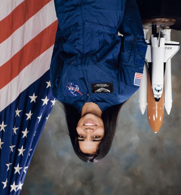 Mission Specialist 2: Kalpana Chawla Kalpana Chawla, 41, is an aerospace engineer and an FAA Certified Flight Instructor. Chawla will serve as Flight Engineer and Mission Specialist 2 for STS-107.