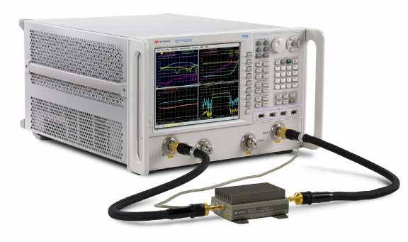 PNA Series Innovative Applications Fast and accurate noise igure measurements (Option 028) Noise igure measurement challenges with traditional, Y-factor approach Multiple instruments and multiple