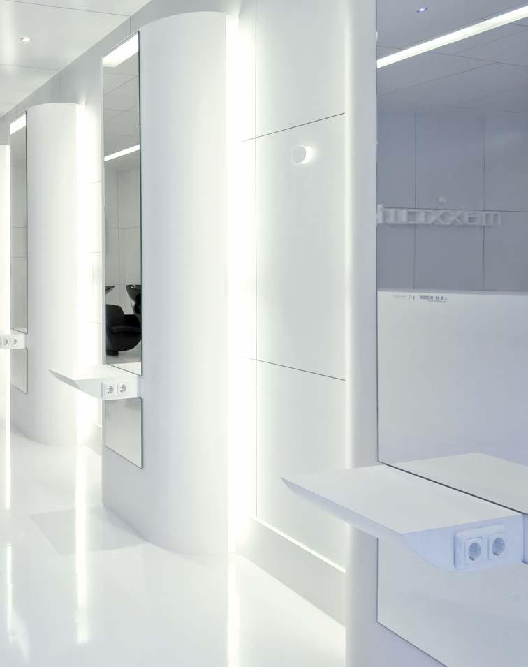 High gloss in vogue High gloss surfaces are fully in vogue.