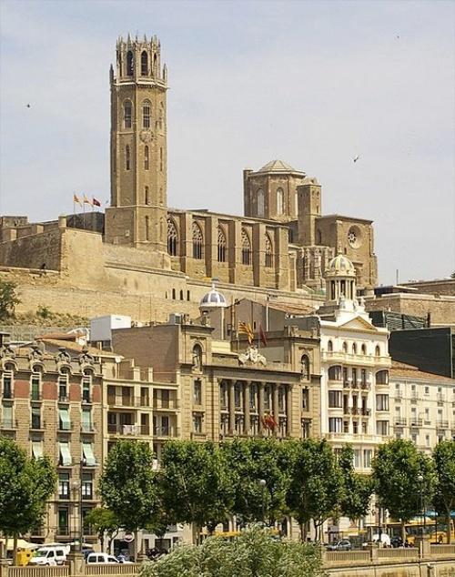 INTRODUCTION What is the significance of ILER? A little bit history The origin of LLEIDA goes back to 5th century B.C. when the Iberian people of the ILERGETAS settled on top of the "Cerro de la Seu Vella" (Hill of the Old See) and founded the city of ILTIRDA.