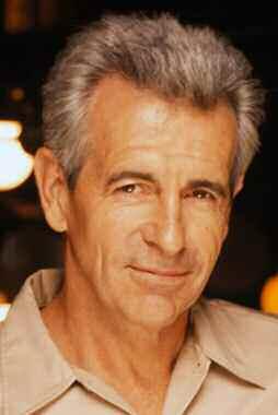 MASTER OF CEREMONIES James Naughton James Naughton won Tony Awards as Best Actor in a Musical for City of Angels and Chicago.