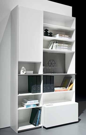 Additional doors, flaps or module inserts are available for closed areas. 30.3 cm deep shelf 34.8 cm deep shelf 39.3 cm deep shelf Usable depth 27.