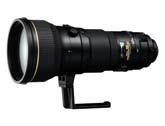DC lenses allowing creative focus control AF DC-Nikkor 105mm f/2d Crystal-clear, amazingly fast telephoto with VR AF-S NIKKOR 200mm f/2g ED VR II 23 20' DC (Defocus Image Control) allows you to