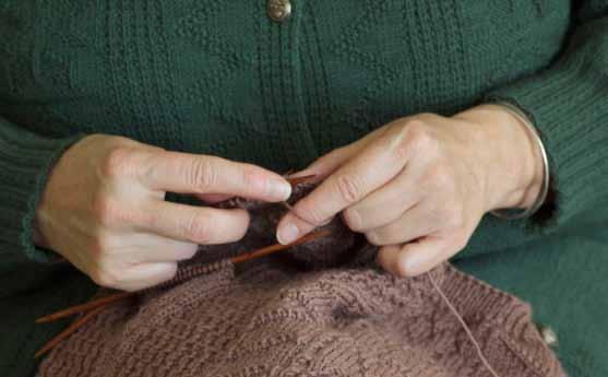 Knitting Traditions Class Catalog Beth Brown-Reinsel PO Box 124 Putney, VT