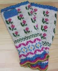 Page 4 6 hour classes SPRING LATVIAN FINGERLESS MITTS Some of the beautiful knitting methods of Latvia will be studied in this class.