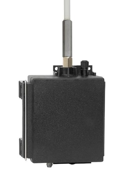 outdoor antenna LINE External audio input. Record to internal storage chip and/ or broadcast live.