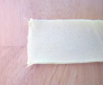 2. Stitch both ruffling strips together along one short edge.