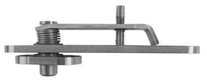 D&E KWS pivot hinge - 120Kg September 2007 D&E KWS stainless steel pivot hinge - 120Kg The D&E KWS pivot set is manufactured from stainless steel and incorporates a needle bearing system (Pat.