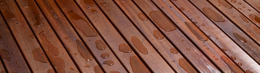 8 WOOD PREPARATION a) Semi-transparent exterior stain To ensure good penetration and avoid an undesirable shine, sand new surfaces that have a shiny glaze due to thicknessing and planing.