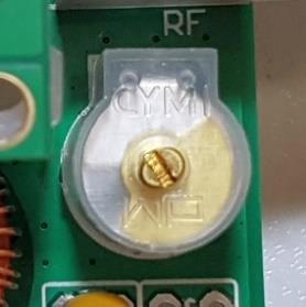 Adjustment of the C1 trimmer capacitor should change the size of the amplitude bar. You need to adjust the C1 trimmer for MAXIMUM amplitude.