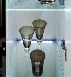 DENVER SHELF LIGHT Shelf in toughened glass with aluminum frame and electronic fluorescent