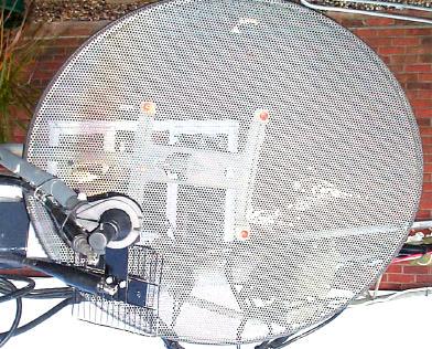 A larger offset fed dish would easily outperform Yagi antennas, with an 80cm dish offering almost 3dB more gain than a 60cm version.
