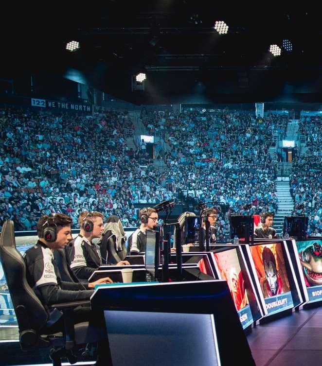 CONTENTS 3 What is esports? 4 Is it a sport? 5 How big is it? 6 Who sets the rules? 7 Who is watching?