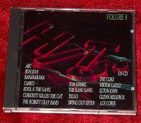 Hits On CD - Vol. 8 (CD Sampler) Hits On CD - Vol. 8 Format: CD Sampler Erscheinungsjahr: 1987 Label: Mercury Records Cat.-No.: 816 564-2 (Album CD Hülle) 1.) ABC When Smokey Sings (4:18 Min.) 2.